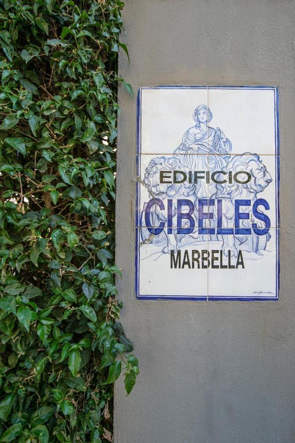 Cibeles...Estudio En El Paseo Maritimo....Wifi マルベーリャ エクステリア 写真