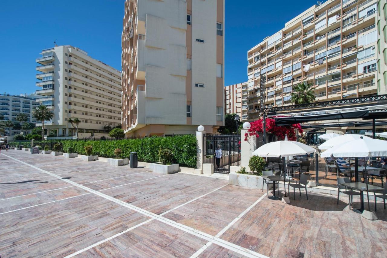 Cibeles...Estudio En El Paseo Maritimo....Wifi マルベーリャ エクステリア 写真
