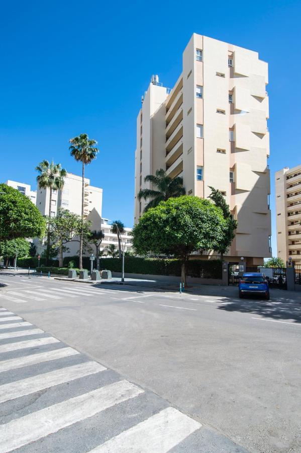 Cibeles...Estudio En El Paseo Maritimo....Wifi マルベーリャ エクステリア 写真