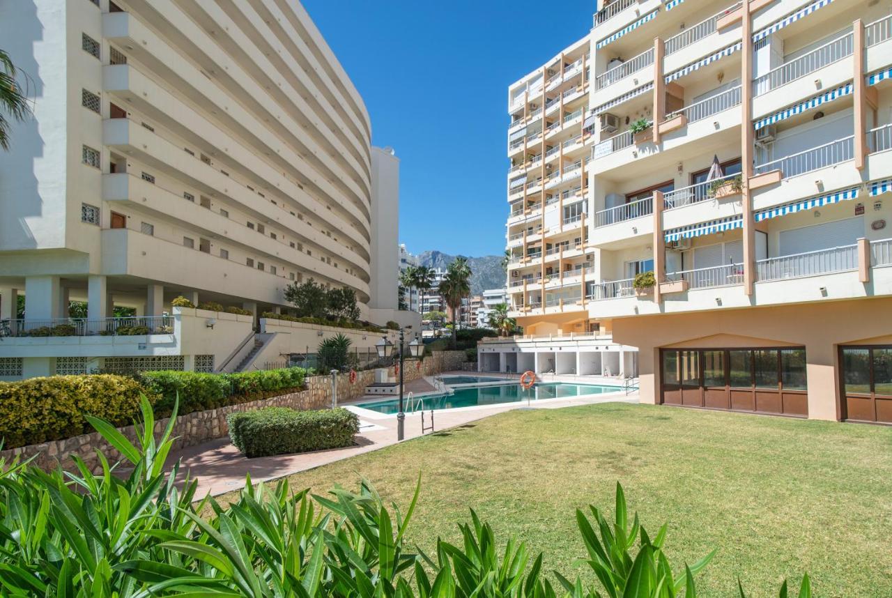 Cibeles...Estudio En El Paseo Maritimo....Wifi マルベーリャ エクステリア 写真