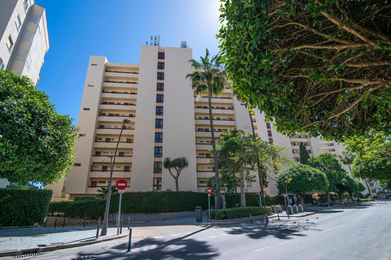 Cibeles...Estudio En El Paseo Maritimo....Wifi マルベーリャ エクステリア 写真