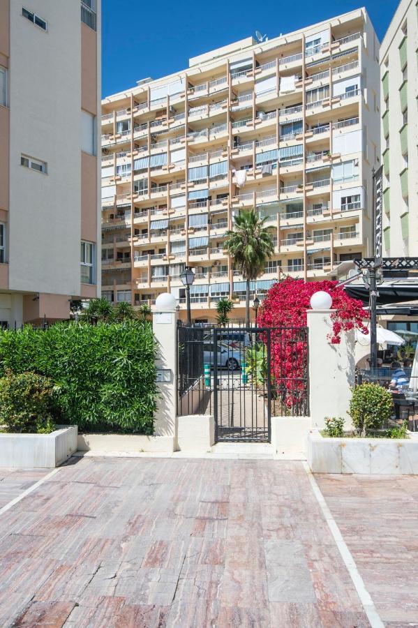 Cibeles...Estudio En El Paseo Maritimo....Wifi マルベーリャ エクステリア 写真