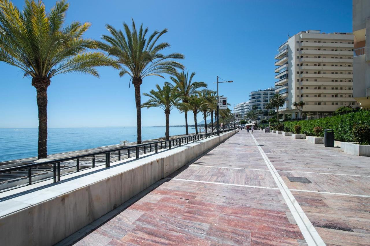 Cibeles...Estudio En El Paseo Maritimo....Wifi マルベーリャ エクステリア 写真